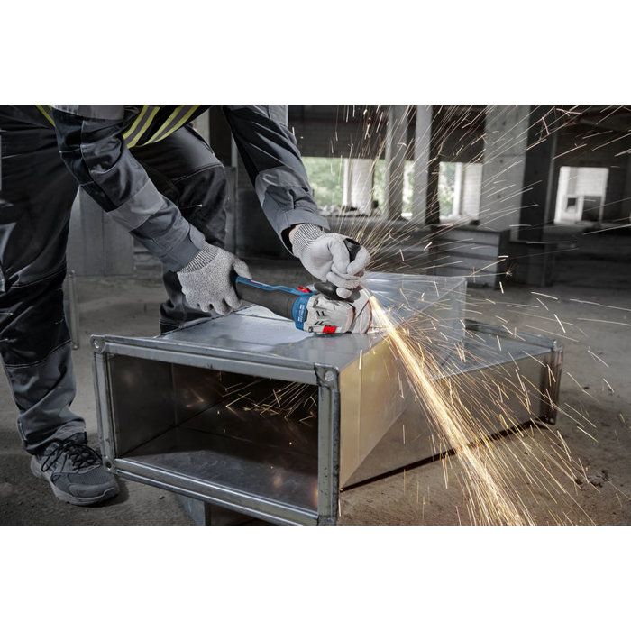 BOSCH PROFESSIONAL 18V 2-Tool Set - GBH 18V-22 SDS-plus + GWS 18V-7 - 2 x 5.0Ah Batteries 0615V0003C