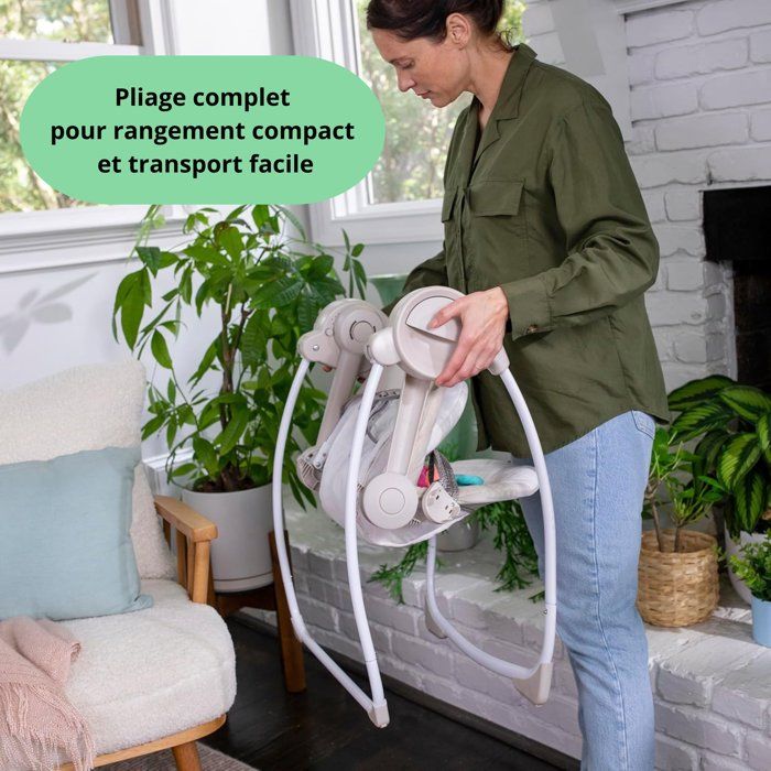 INGENUITY Compact Swing Cozy Kingdom ™ - 6 Speeds