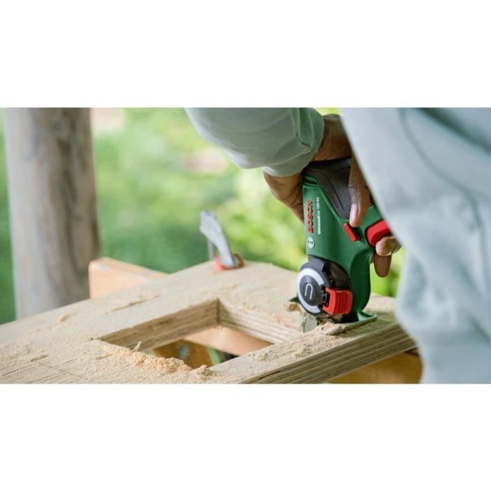 Bosch Nanoblade Cordless UniversalCut Saw 18V-65 Set