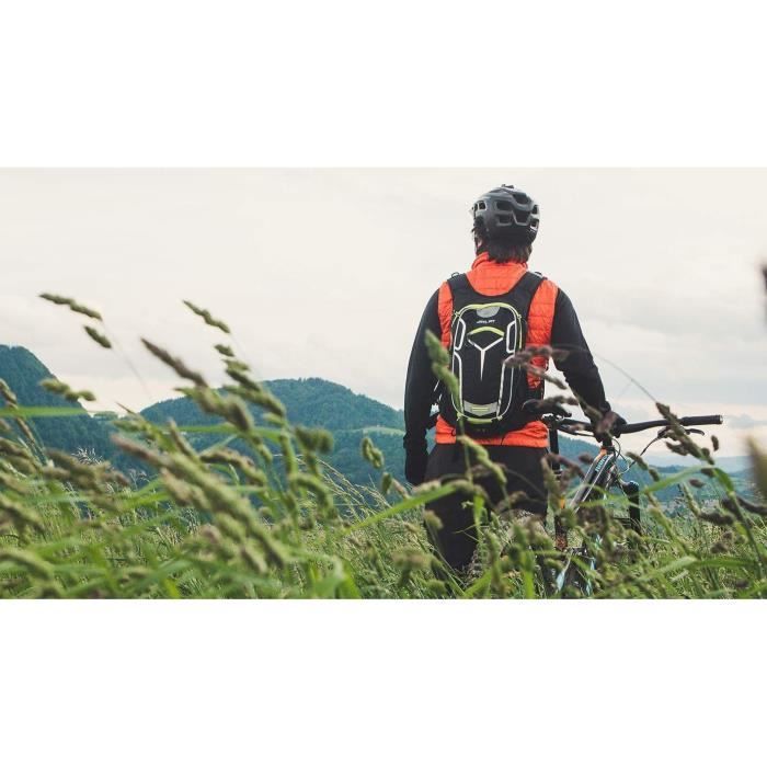 SCHILDKRÖT - Cycling Backpack - LED + USB Port + Headphone Output