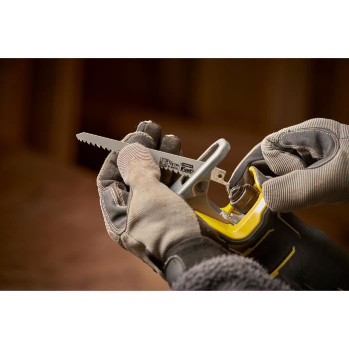 STANLEY FATMAX Cordless Reciprocating Saw - 18V - Brushless - SFMCS310B-XJ