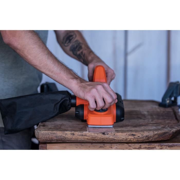 BLACK&DECKER Corded Planer - BEW712-QS - 710W - 82 mm Width - With Carrying Case