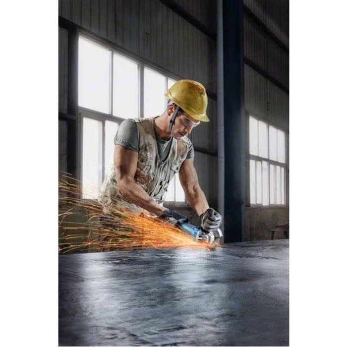 BOSCH PROFESSIONAL 800W Angle Grinder - 125 mm + 2 Diamond Discs + Box