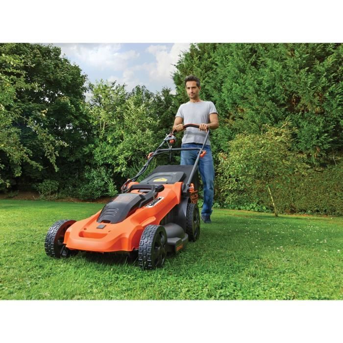 BLACK & DECKER Autosense Battery Mower 48 cm 36V 2x2Ah
