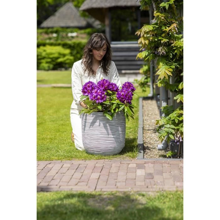 CAPI EUROPE NATURE RIB Planter - 35 x 34 cm - Ivory