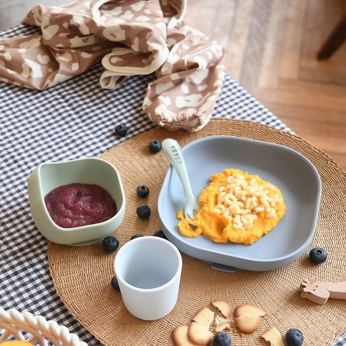 BEABA Meal Set - 4 Pieces - Silicone - Pebble