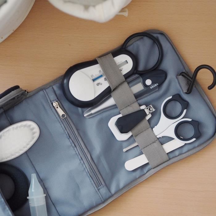 BÉABA Baby Toiletry Kit - 9 Accessories - Bath and Digital Thermometer - Night Blue