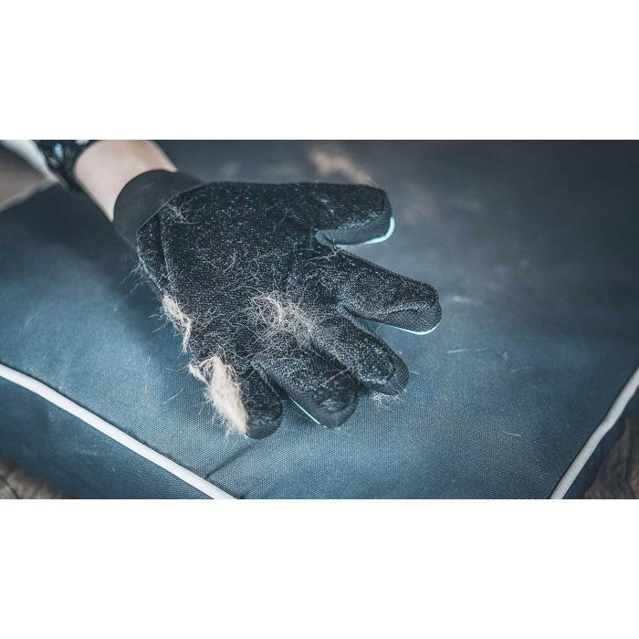 VETOCANIS 4-in-1 Silicone Grooming Glove for Cats and Dogs