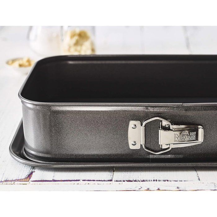 BIRKMANN Rectangular Baking Tin - Removable Base - Carbon Steel - Non-stick - 34 x 23.5 x 8 cm