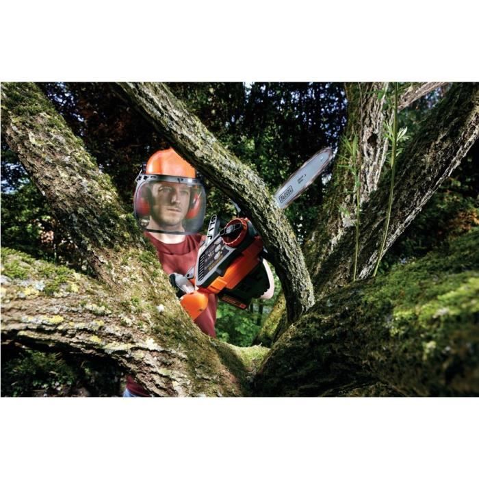 BLACK & DECKER Cordless Chainsaw - 18V - GKC1825LB-XJ