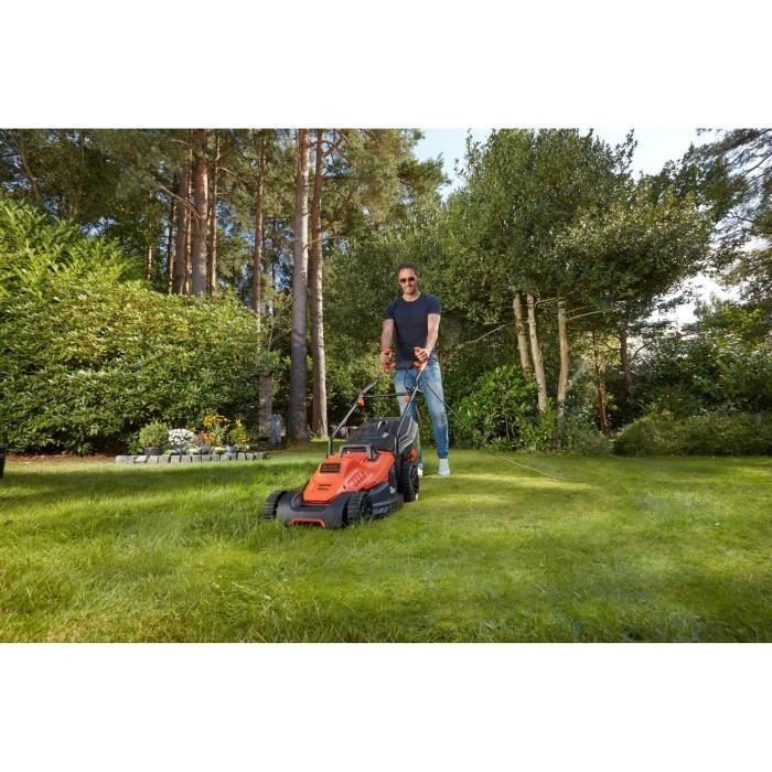 BLACK & DECKER Lawnmower - 38 cm, 1600W, Handle Bike BEMW471BH