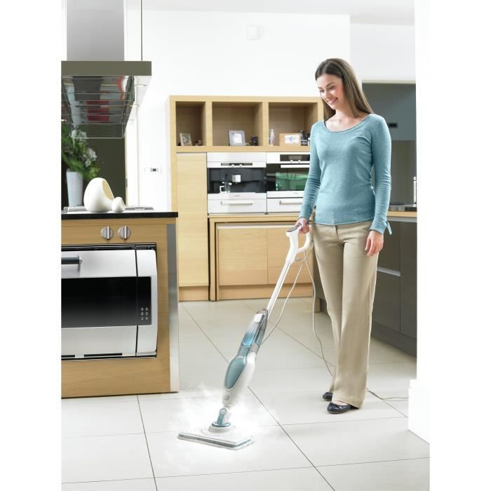 BLACK+DECKER FSM16CD-QS 3-in-1 Steam Mop - 1600W - 6 m Cable - 2 Microfiber Pads + Carpet Attachment