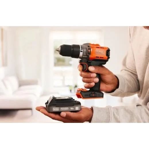 BLACK + DECKER BCD383D2XKA-QW Cordless Drill 18V 2x2Ah 3440 g