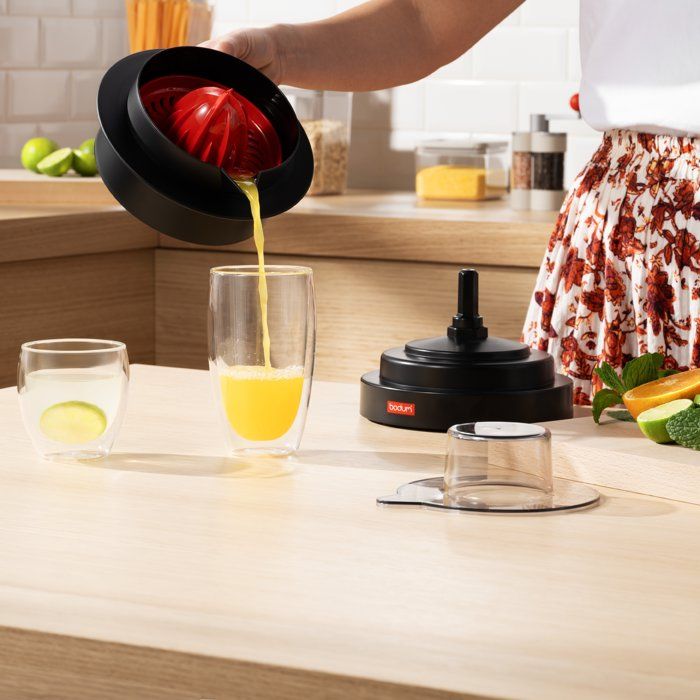BODUM Electric Citrus Juicer - ETTORE - 30 W - 350 ml - Black