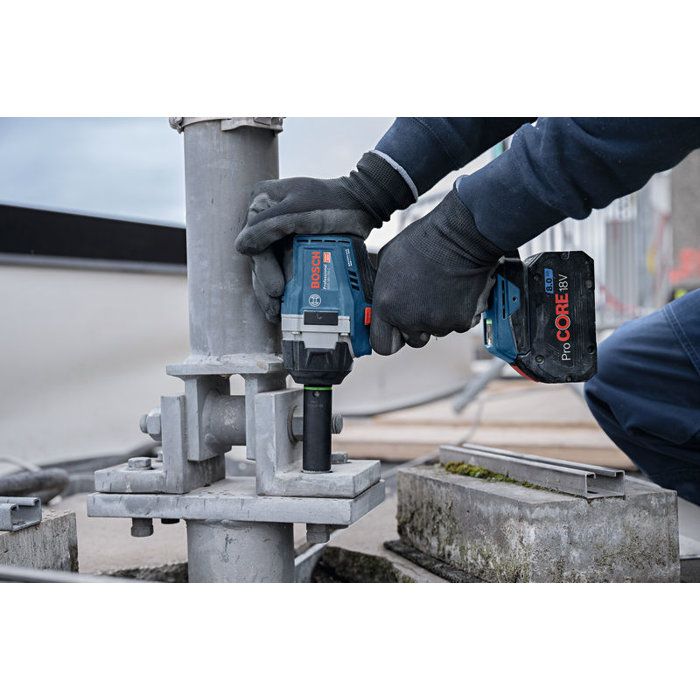 BOSCH PROFESSIONAL GDS 18V-750 C Cordless Impact Wrench - 18V - 750 Nm - 2 x 5.0Ah Batteries