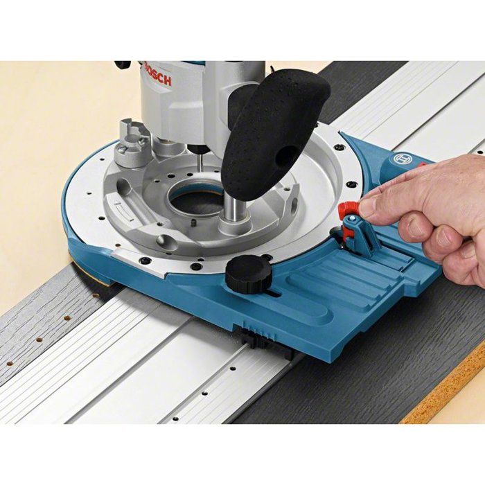 High-Quality Rail for Precise Guidance and Versatile Milling and Cutting Options 32-mm-Teilungslochreihe