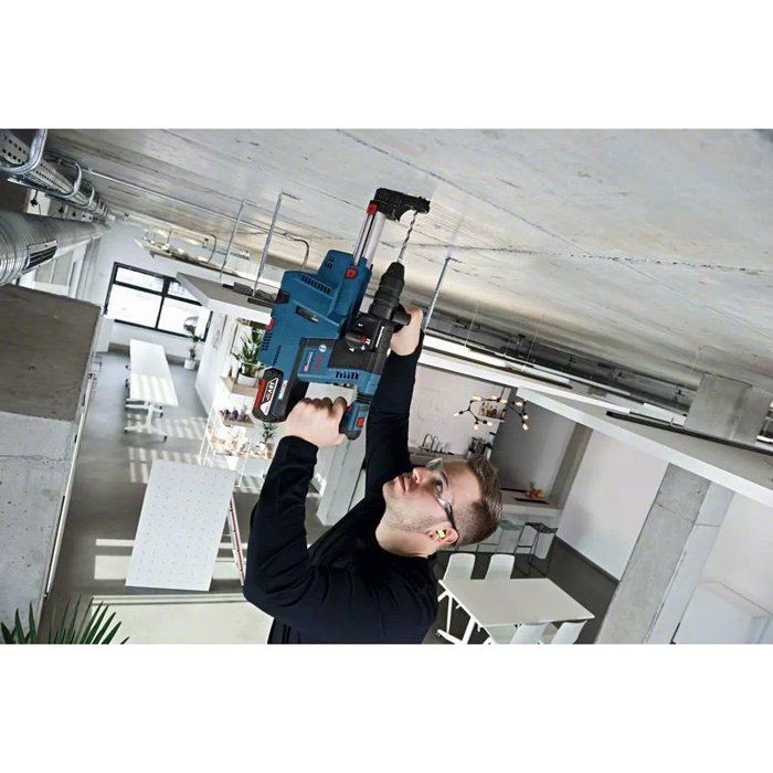 Bosch Professional Cordless Rotary Hammer Drill GBH 18V-26F + 2 ProCore 5.5Ah Batteries