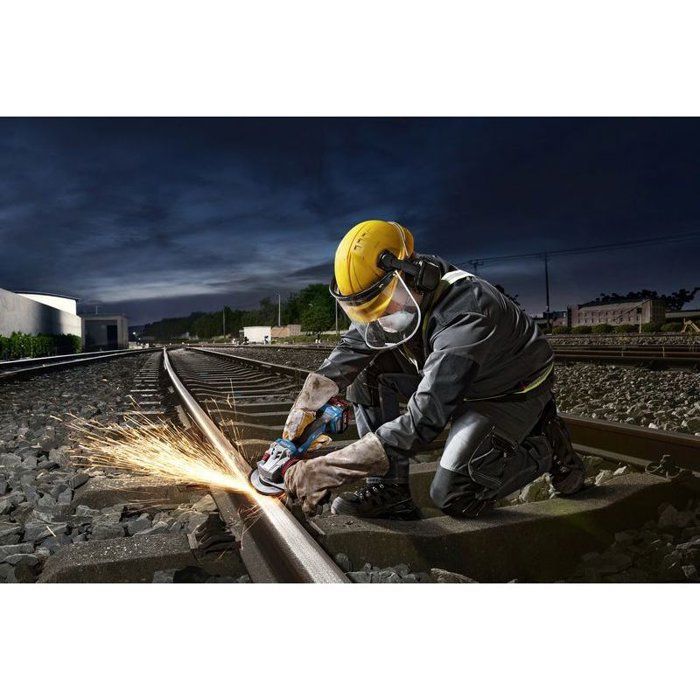 Bosch GWS 18V-11 Cordless Angle Grinder - 125 mm - Solo Box