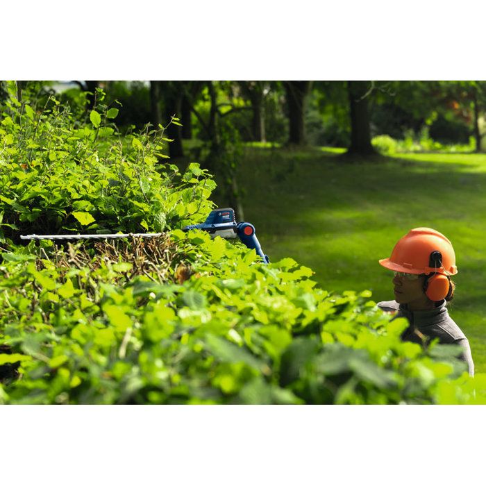 BOSCH PROFESSIONAL Fixed Pole Hedge Trimmer - GHE 18V-50FP - Battery and Charger Not Included