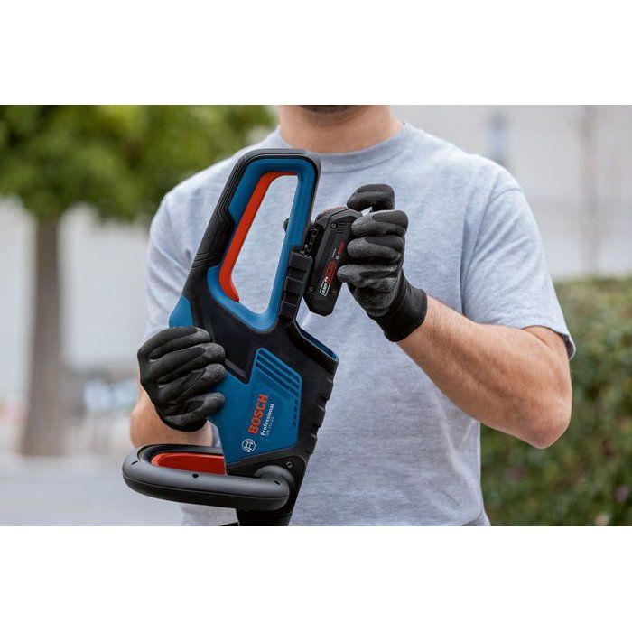 BOSCH PROFESSIONAL Cordless Hedge Trimmer - GHE 18V-60 - 20 mm - GBA 4.0Ah Battery + Charger
