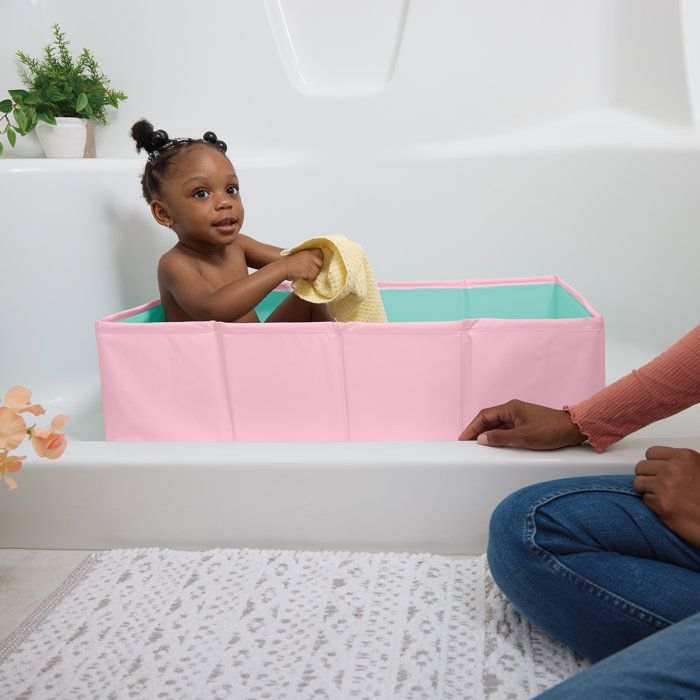 DISNEY BABY MINNIE Foldable Baby Bathtub, Portable, Easy Drain, 12 Months to 5 Years