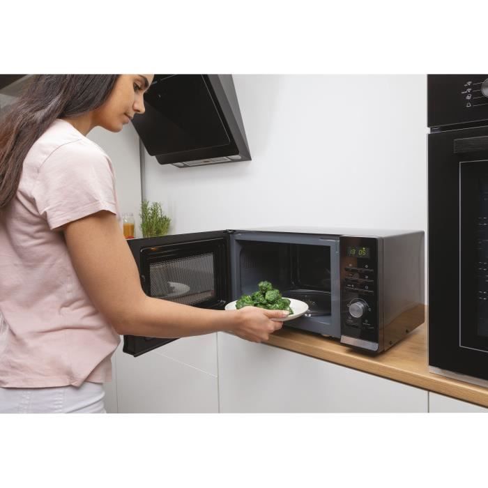 CANDY CMGA23TNDB Microwave - 20 L - MO: 700W - Grill: 1000W - Digital UI - Black
