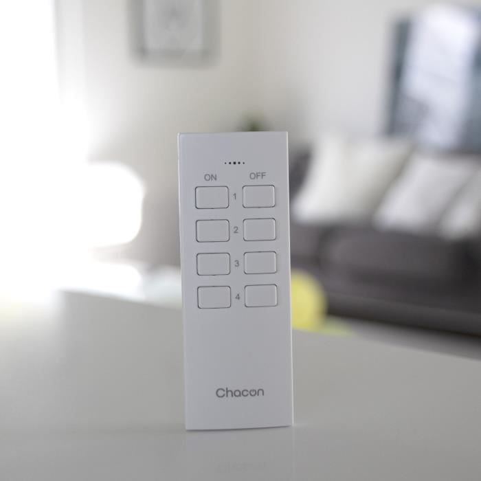 CHACON Set of 2 Mini Sockets - On/Off - 2300 W + Remote Control - White