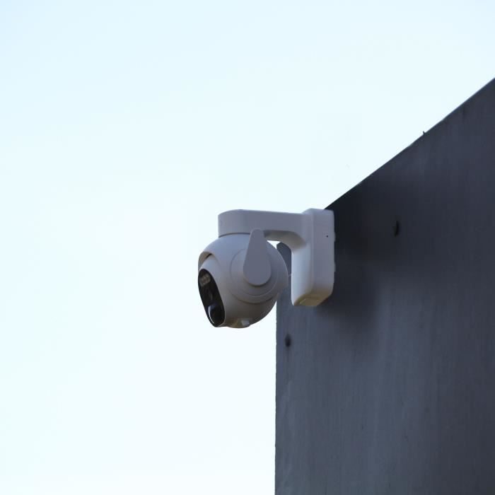 DIO CONNECTED HOME Outdoor Cameras Set of 2 Rotating 3MP Battery