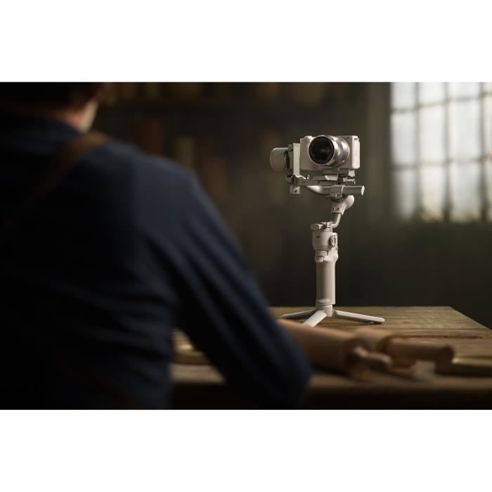 DJI Camera Stabilizer - RS 4 Mini - Compact and Lightweight