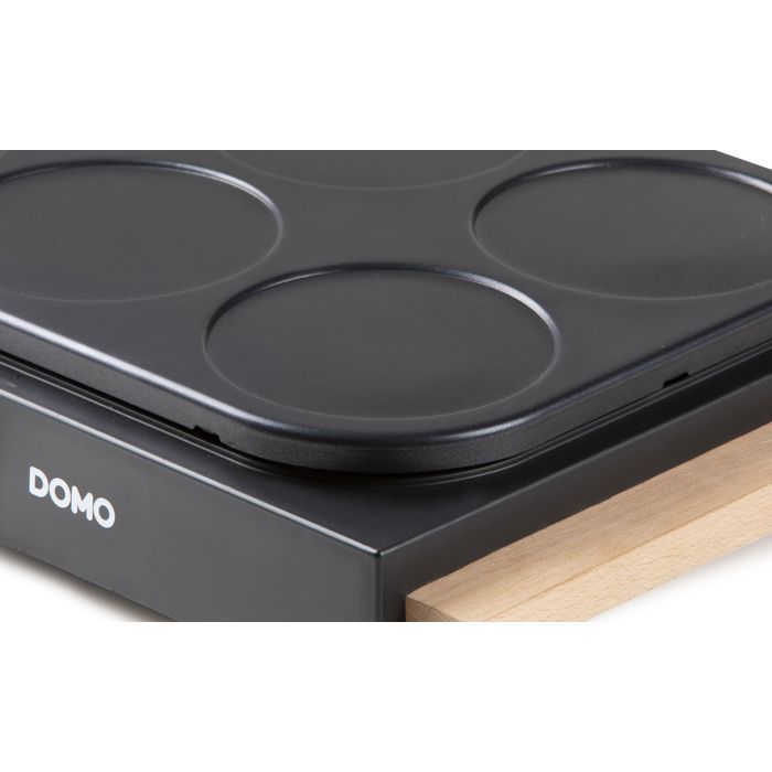 DOMO Crepe Maker - DO8717P - 1000W - Makes 6 Crepes - Adjustable Thermostat - Black/Wood