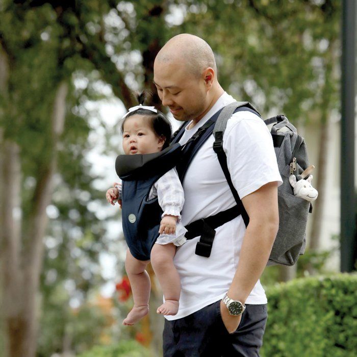Dreambaby On-The-Move 3-in-1 Baby Carrier – 3.5 to 12 kg