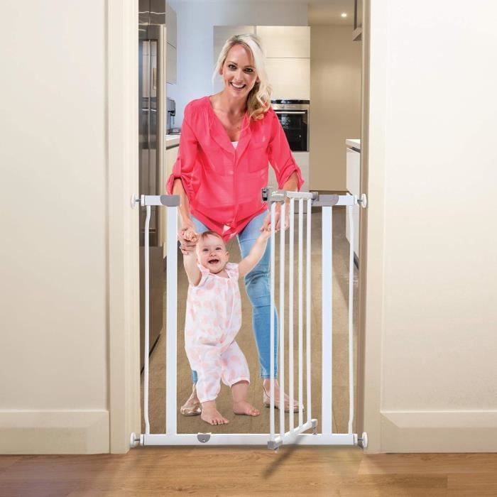 DREAMBABY Safety Gate AVA - Pressure Mounted - 61-67 x 76 cm - Double Locking - White