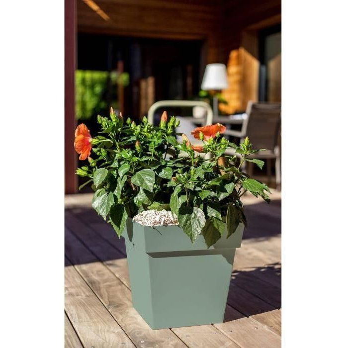 EDA Square Flower Pot - 32 cm - 22 L - Laurel Green - Tuscany H.32