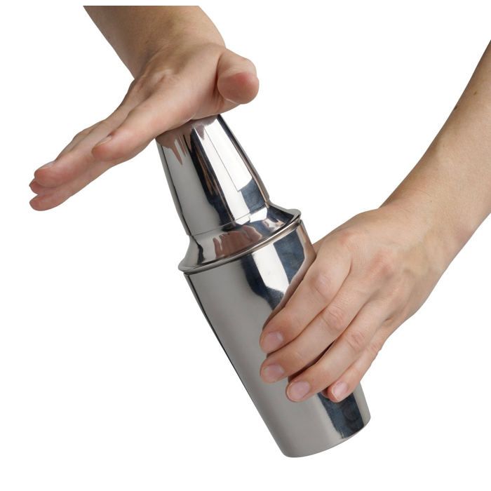 FACKELMANN 400 ml Stainless Steel Cocktail Shaker Set with 2cl and 4cl Alcohol Jiggers - Bar Concept
