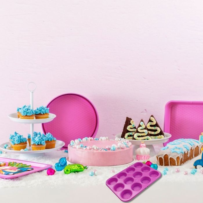 FACKELMANN Set of 4 Molds - Tasty Pastry - Fuchsia - 23 to 38 cm