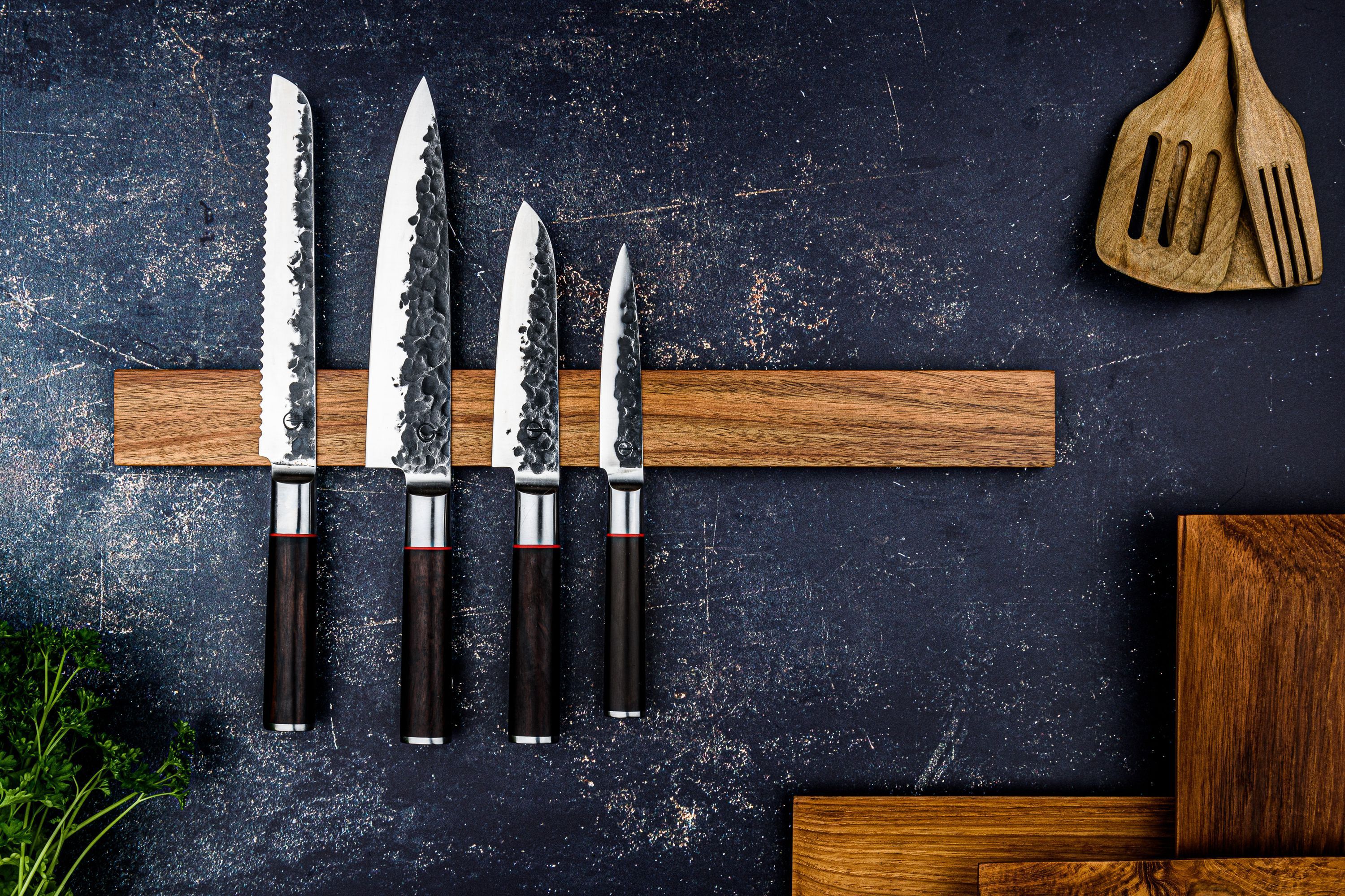 Sebra Kitchen Knife - Forged - 12.5 cm - Japanese 440C Steel - Dalbergia Wood Handle