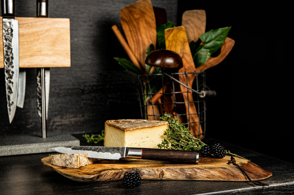 Sebra Kitchen Knife - Forged - 12.5 cm - Japanese 440C Steel - Dalbergia Wood Handle