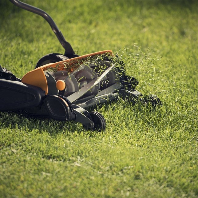 Fiskars StaySharp Max Reel Mower 610 mm Cutting Width Adjustable Height 20-100 mm
