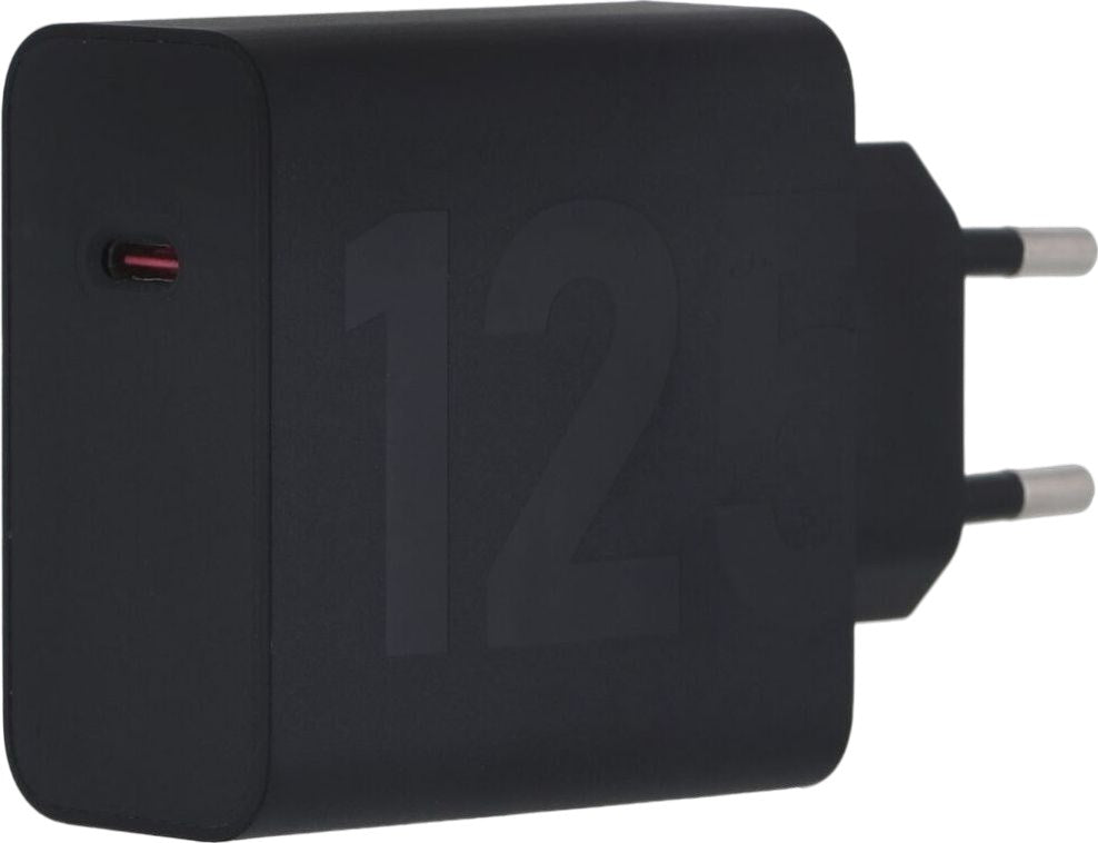 Motorola SJMC1252 mobile device charger Universal Black AC Indoor