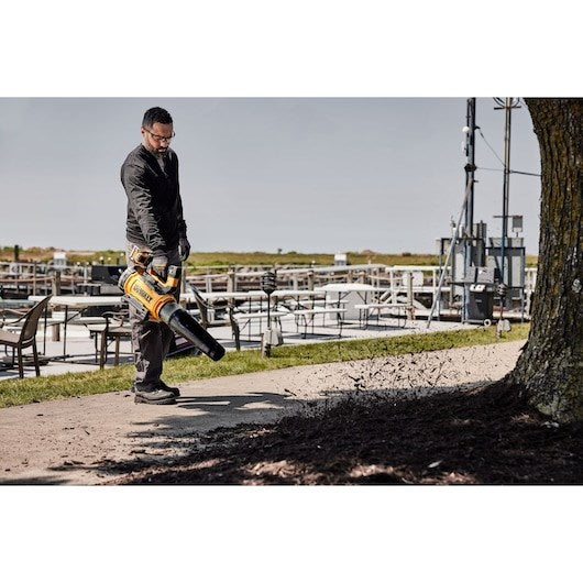 DeWALT DCMBL777N-XJ Leaf Blower 54V Bare Unit