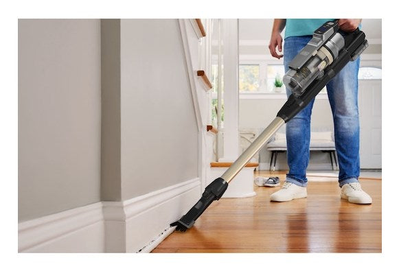 BLACK+DECKER Stick Vacuum BSV525BLP-QW, 18V, 2.5Ah, 70min Runtime