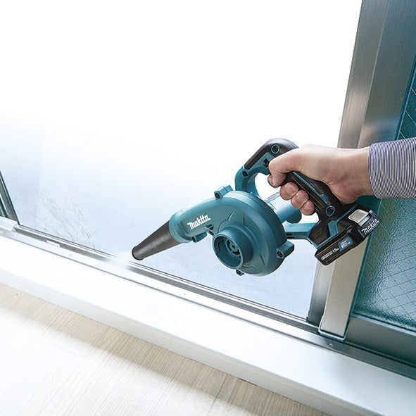 Makita UB100DZ Cordless Blower 12Vmax CXT Variable Speed Vacuum Function