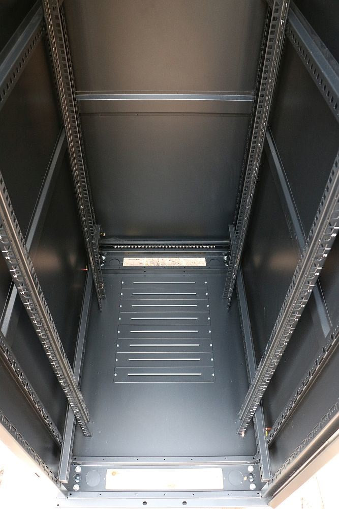 Extralink Rackmount Cabinet 42U 600x800 Black Standing