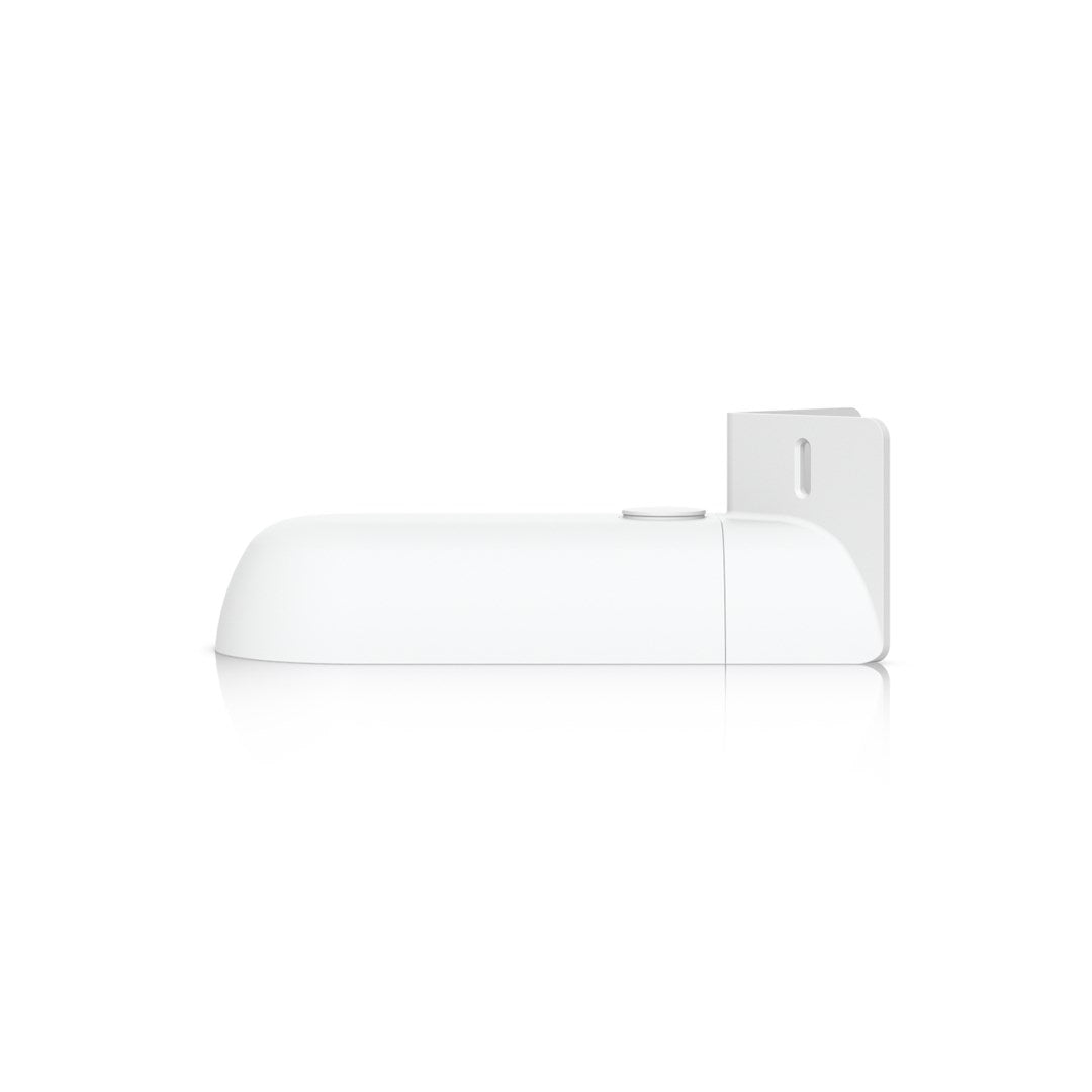 Ubiquiti Mount IP66 640x80x55 mm 1745 g UACC-CAMERA-AM-W