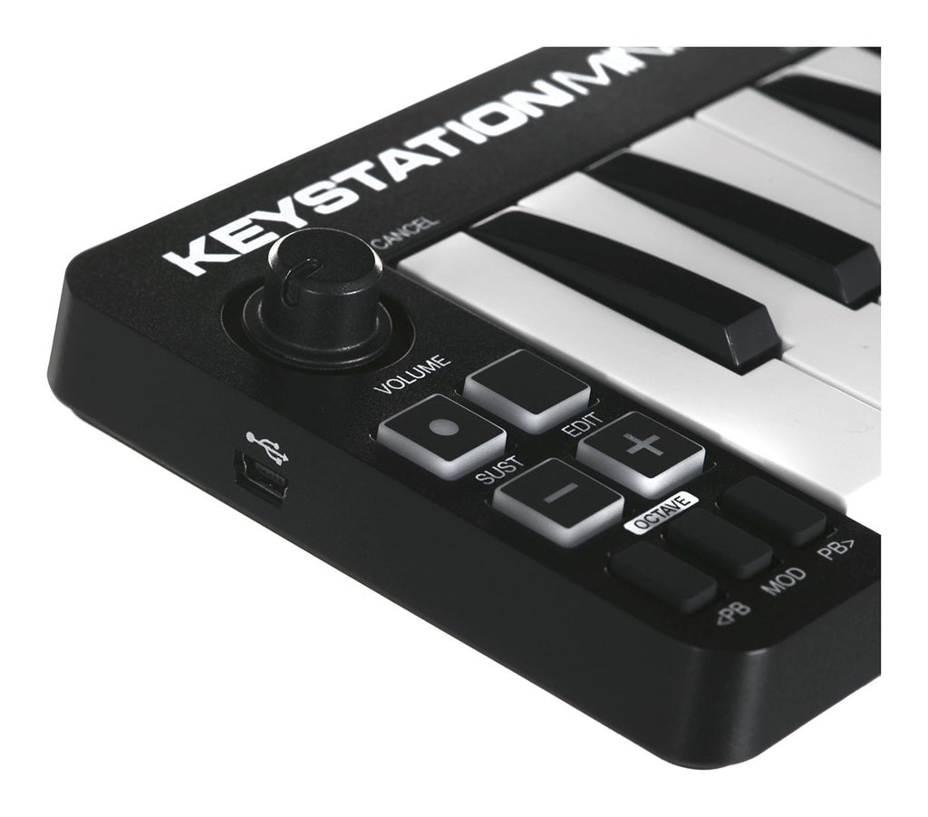 M-AUDIO Keystation Mini 32 MK3 - MIDI Keyboard 32 Keys USB Black White