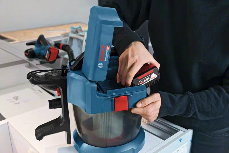 Bosch GAS 18V-10 L Professional Vacuum Cleaner