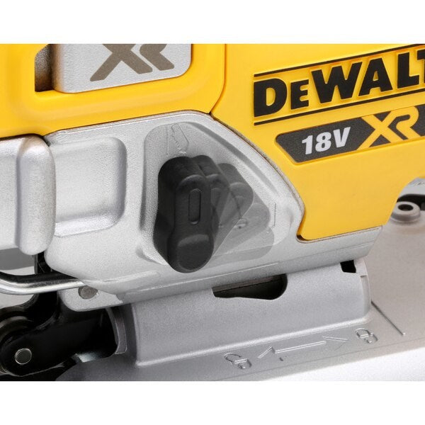 DeWALT DCS334N-XJ power jigsaw