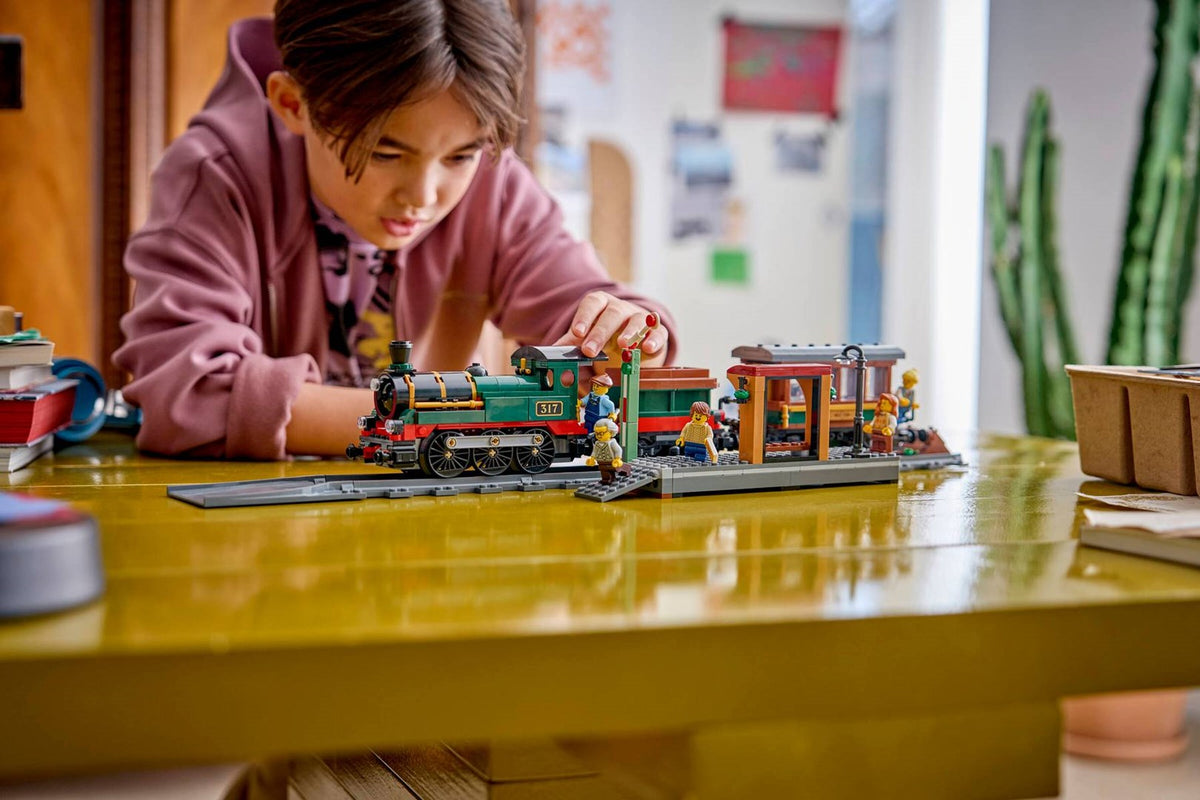 LEGO CITY 60511 Vintage Steam Train