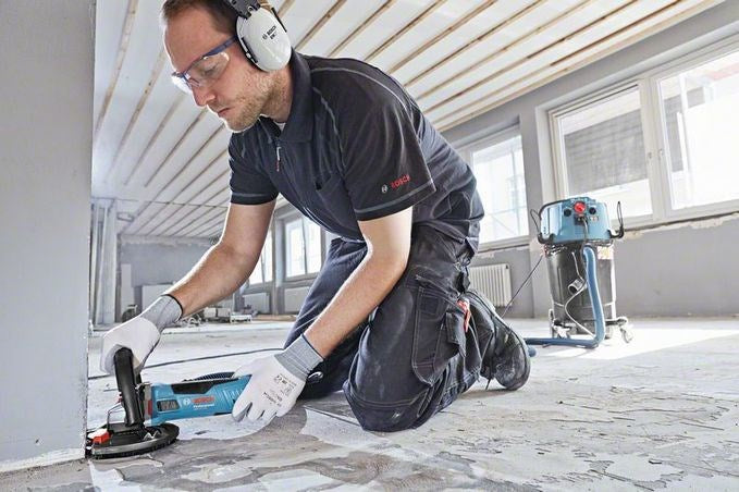 Bosch GBR 15 CAG Drywall Sander 1500W 9300 RPM