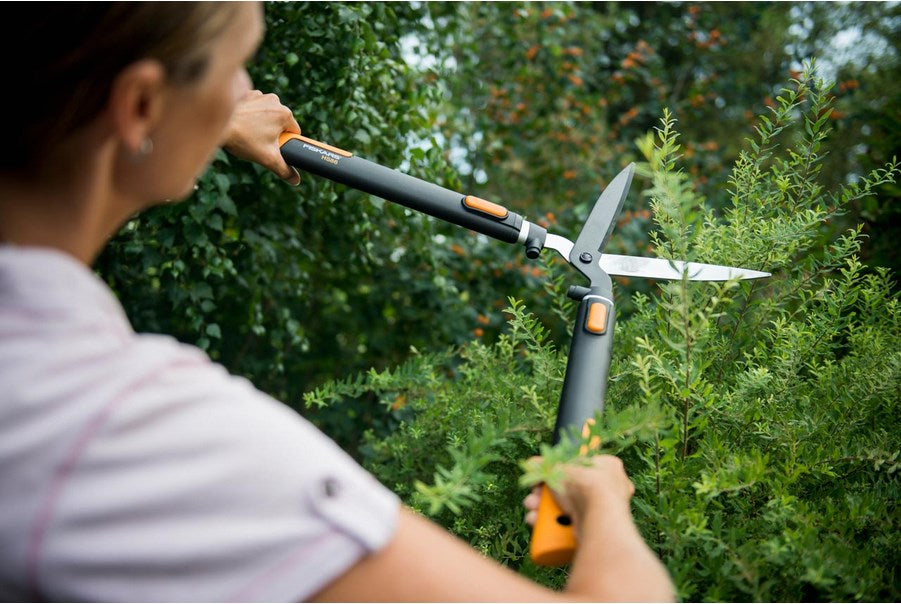 Fiskars Hedge Clipper HS86 SmartFit Telescopic 680-930 mm
